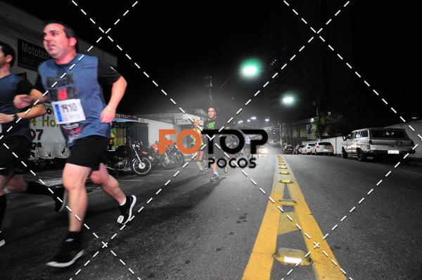 Buy your photos of the eventPA Rock Run - Corrida Noturna on Fotop