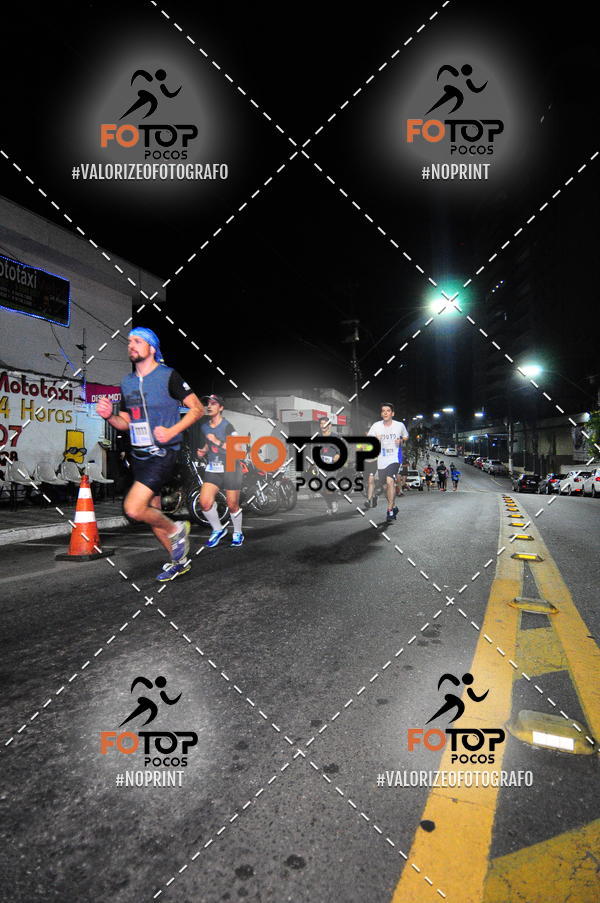 Buy your photos of the eventPA Rock Run - Corrida Noturna on Fotop
