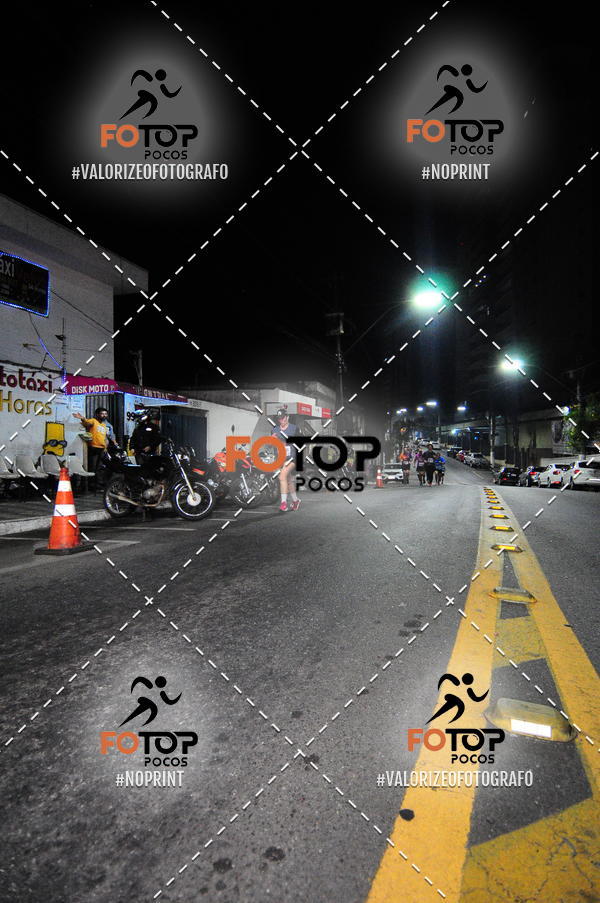 Buy your photos of the eventPA Rock Run - Corrida Noturna on Fotop