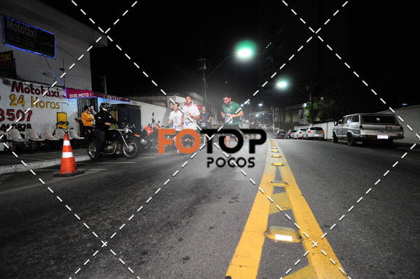 Buy your photos of the eventPA Rock Run - Corrida Noturna on Fotop