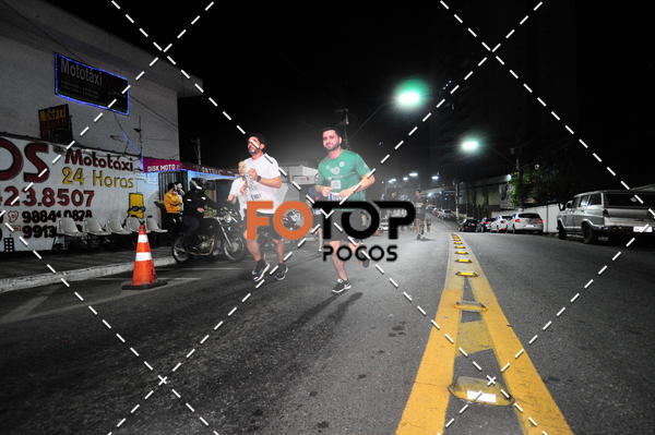 Buy your photos of the eventPA Rock Run - Corrida Noturna on Fotop