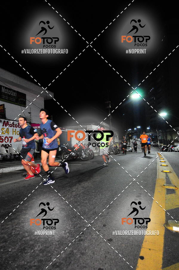 Buy your photos of the eventPA Rock Run - Corrida Noturna on Fotop