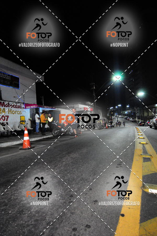 Buy your photos of the eventPA Rock Run - Corrida Noturna on Fotop