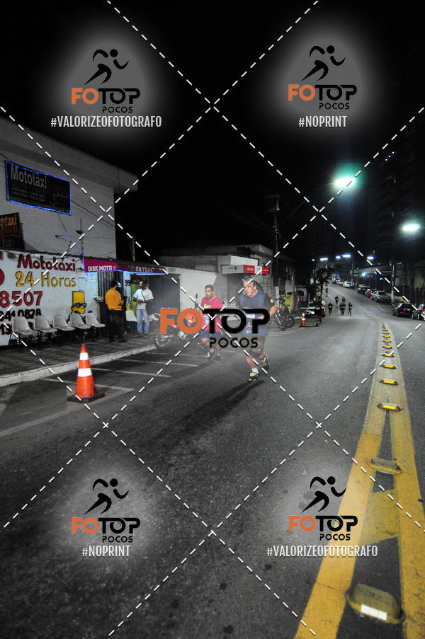 Buy your photos of the eventPA Rock Run - Corrida Noturna on Fotop