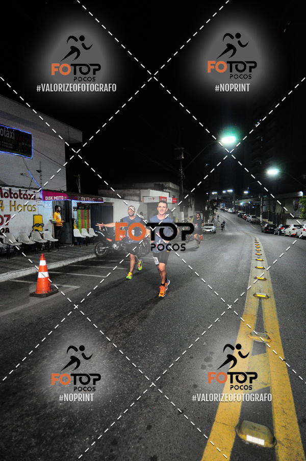 Buy your photos of the eventPA Rock Run - Corrida Noturna on Fotop