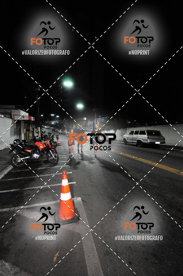 Buy your photos of the eventPA Rock Run - Corrida Noturna on Fotop