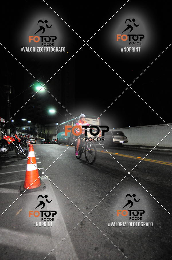 Buy your photos of the eventPA Rock Run - Corrida Noturna on Fotop