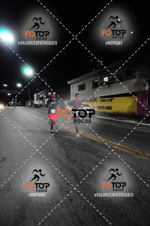 Buy your photos of the eventPA Rock Run - Corrida Noturna on Fotop