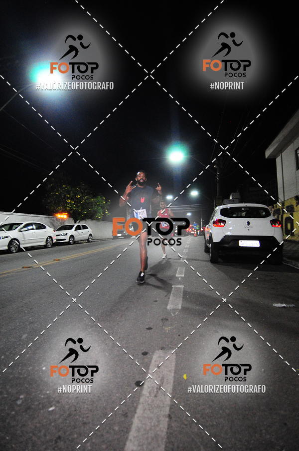 Buy your photos of the eventPA Rock Run - Corrida Noturna on Fotop