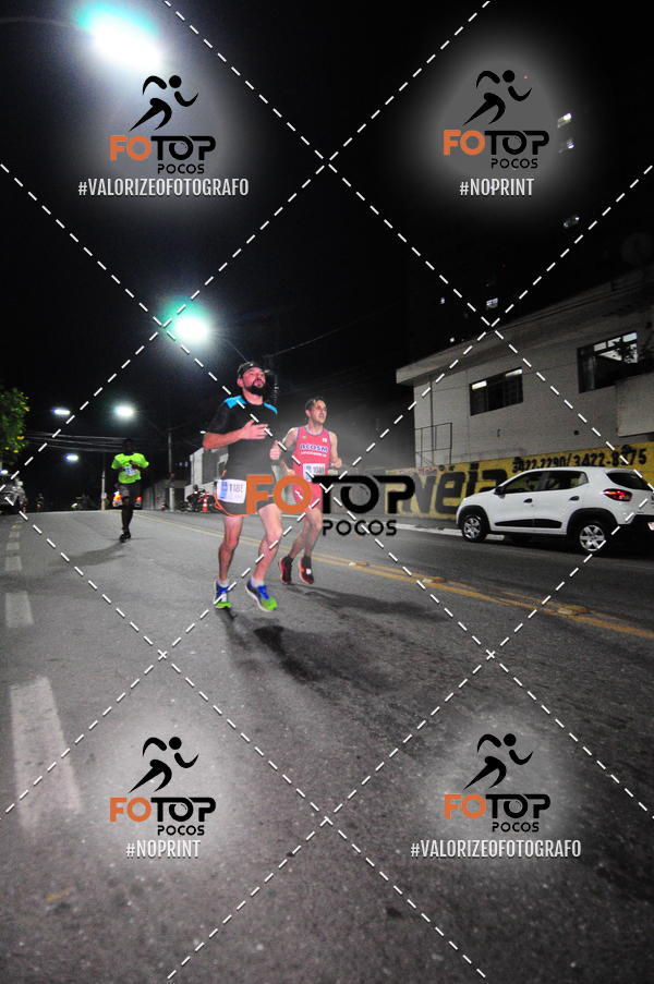 Buy your photos of the eventPA Rock Run - Corrida Noturna on Fotop