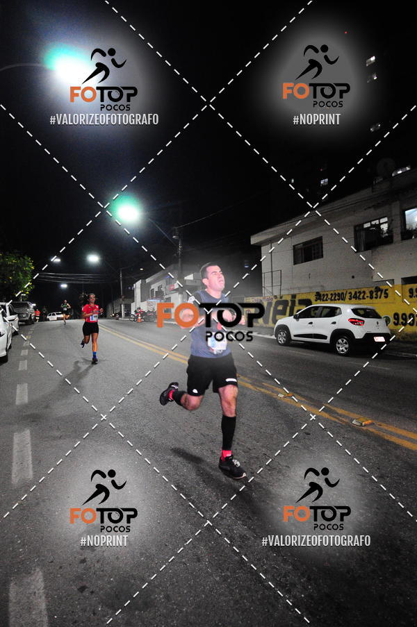 Buy your photos of the eventPA Rock Run - Corrida Noturna on Fotop