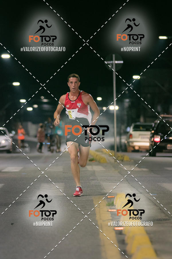 Buy your photos of the eventPA Rock Run - Corrida Noturna on Fotop