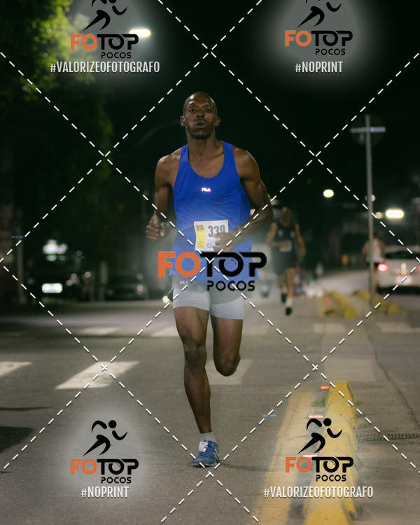 Buy your photos of the eventPA Rock Run - Corrida Noturna on Fotop
