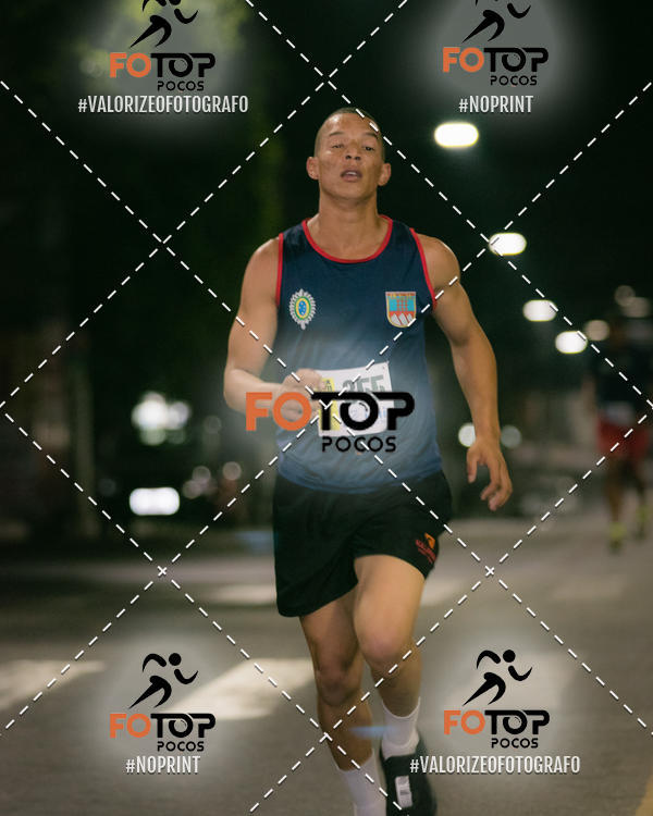 Buy your photos of the eventPA Rock Run - Corrida Noturna on Fotop