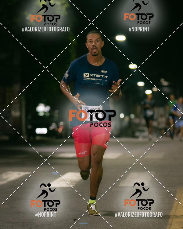 Buy your photos of the eventPA Rock Run - Corrida Noturna on Fotop