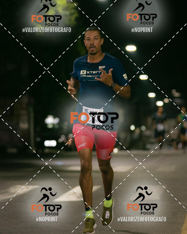 Buy your photos of the eventPA Rock Run - Corrida Noturna on Fotop