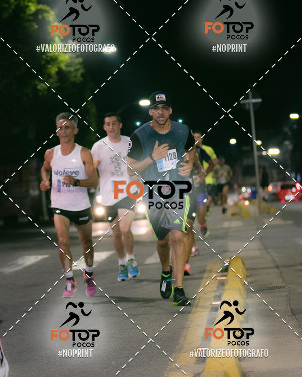 Buy your photos of the eventPA Rock Run - Corrida Noturna on Fotop