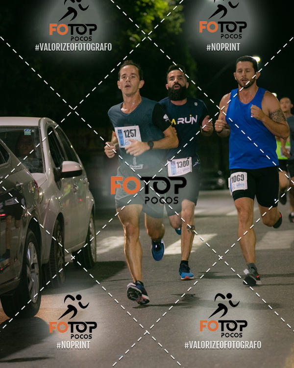 Buy your photos of the eventPA Rock Run - Corrida Noturna on Fotop