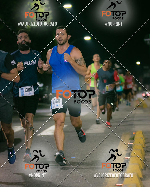 Buy your photos of the eventPA Rock Run - Corrida Noturna on Fotop