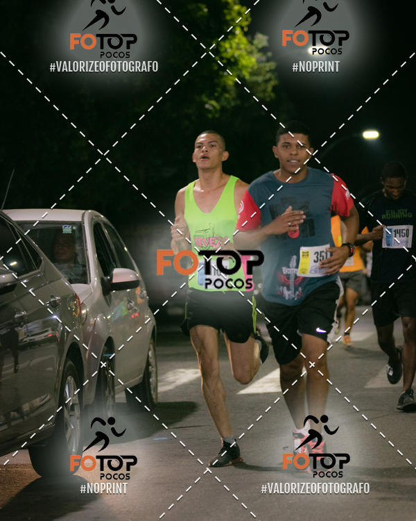 Buy your photos of the eventPA Rock Run - Corrida Noturna on Fotop