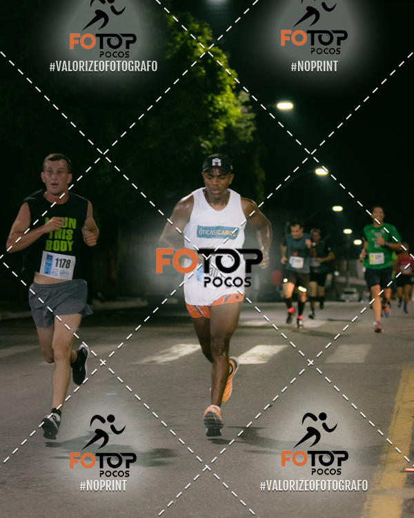 Buy your photos of the eventPA Rock Run - Corrida Noturna on Fotop