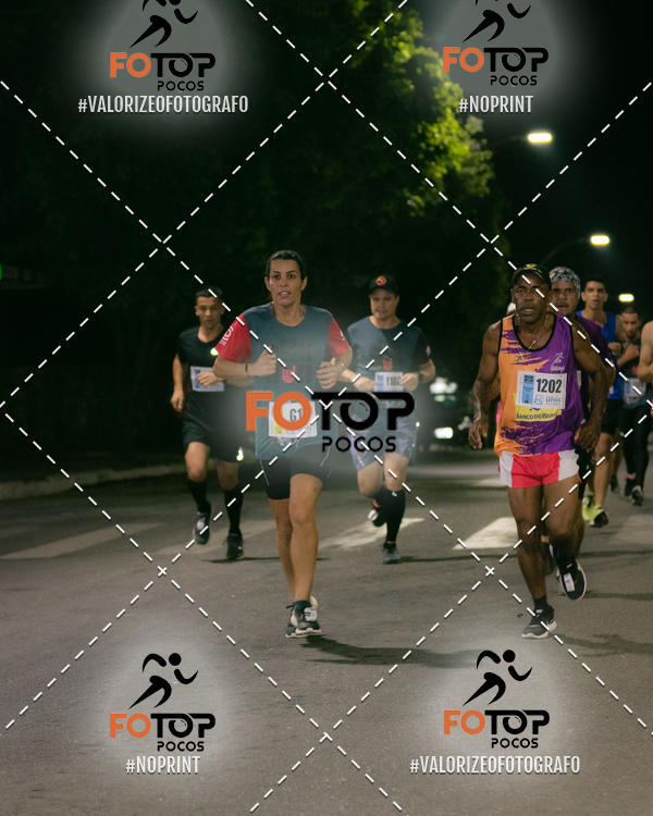 Buy your photos of the eventPA Rock Run - Corrida Noturna on Fotop