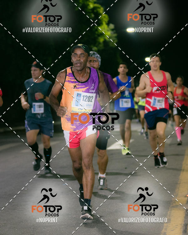 Buy your photos of the eventPA Rock Run - Corrida Noturna on Fotop