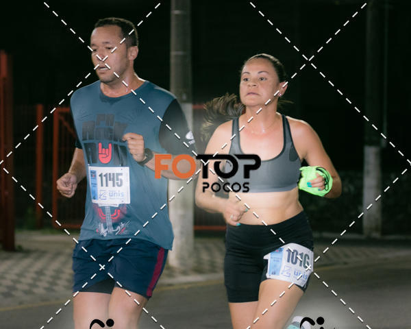Buy your photos of the eventPA Rock Run - Corrida Noturna on Fotop