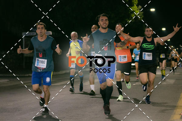 Buy your photos of the eventPA Rock Run - Corrida Noturna on Fotop