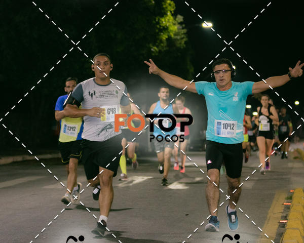 Buy your photos of the eventPA Rock Run - Corrida Noturna on Fotop