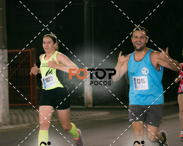 Buy your photos of the eventPA Rock Run - Corrida Noturna on Fotop