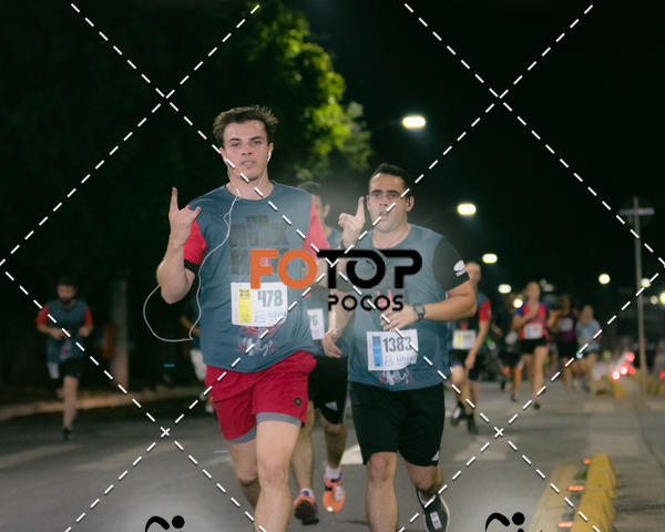 Buy your photos of the eventPA Rock Run - Corrida Noturna on Fotop