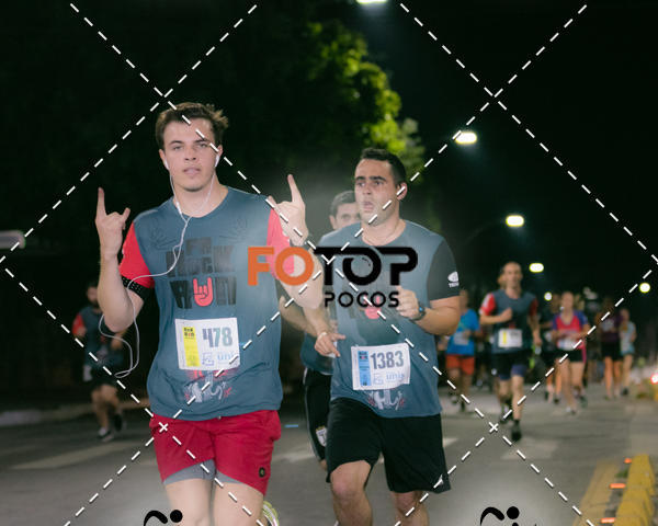 Buy your photos of the eventPA Rock Run - Corrida Noturna on Fotop