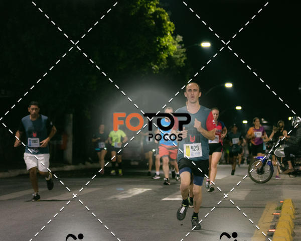 Buy your photos of the eventPA Rock Run - Corrida Noturna on Fotop