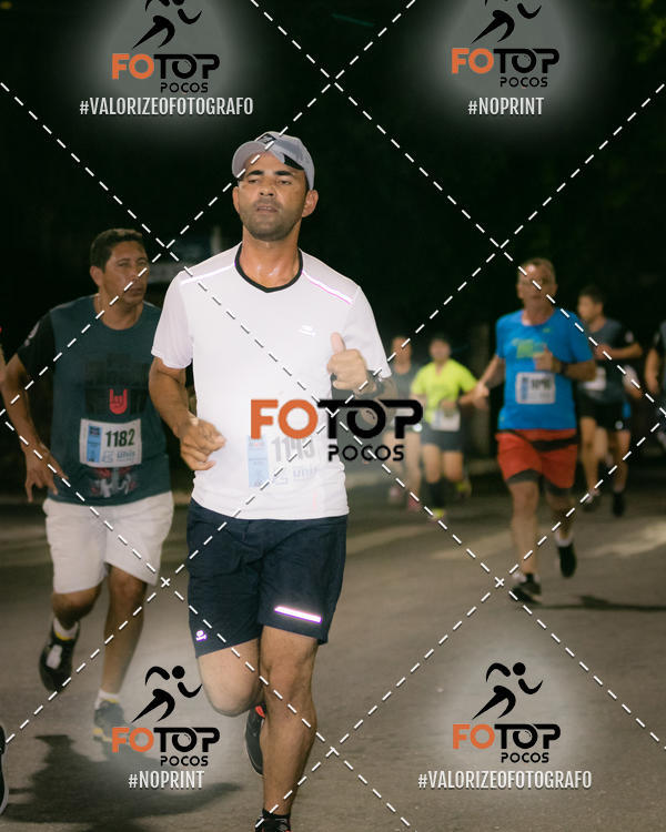 Buy your photos of the eventPA Rock Run - Corrida Noturna on Fotop