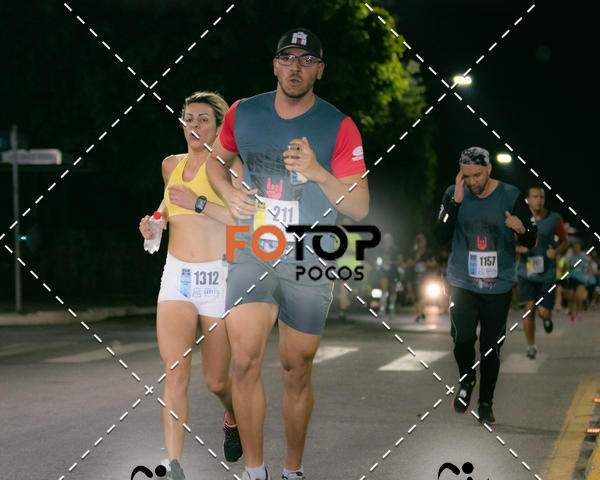 Buy your photos of the eventPA Rock Run - Corrida Noturna on Fotop