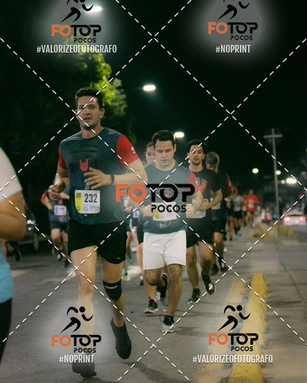 Buy your photos of the eventPA Rock Run - Corrida Noturna on Fotop