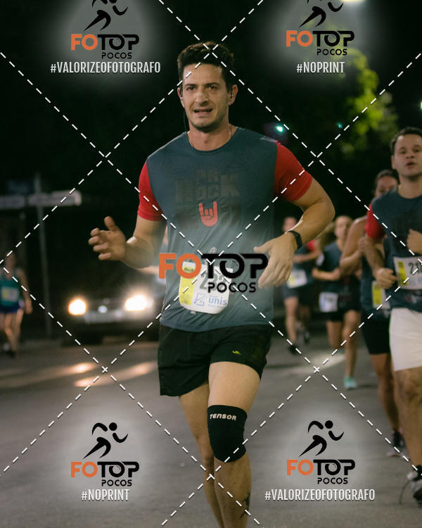 Buy your photos of the eventPA Rock Run - Corrida Noturna on Fotop