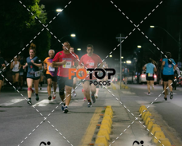 Buy your photos of the eventPA Rock Run - Corrida Noturna on Fotop