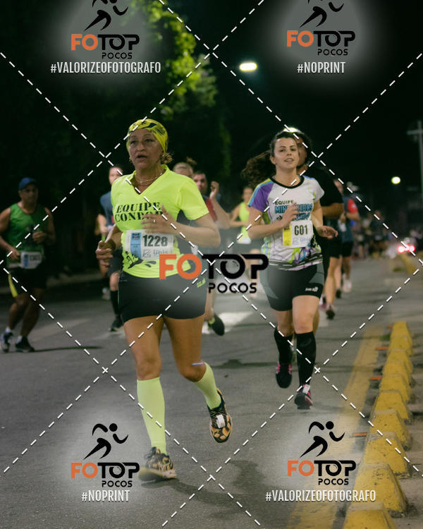 Buy your photos of the eventPA Rock Run - Corrida Noturna on Fotop