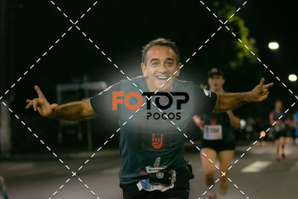 Buy your photos of the eventPA Rock Run - Corrida Noturna on Fotop