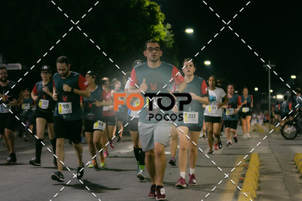 Buy your photos of the eventPA Rock Run - Corrida Noturna on Fotop