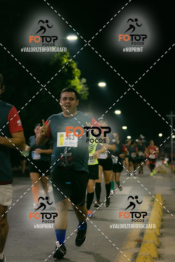 Buy your photos of the eventPA Rock Run - Corrida Noturna on Fotop