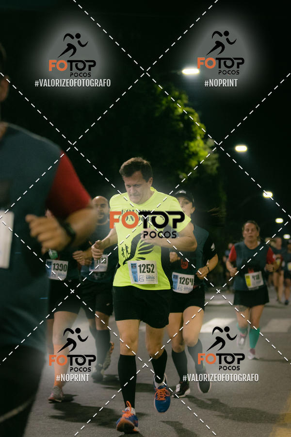 Buy your photos of the eventPA Rock Run - Corrida Noturna on Fotop