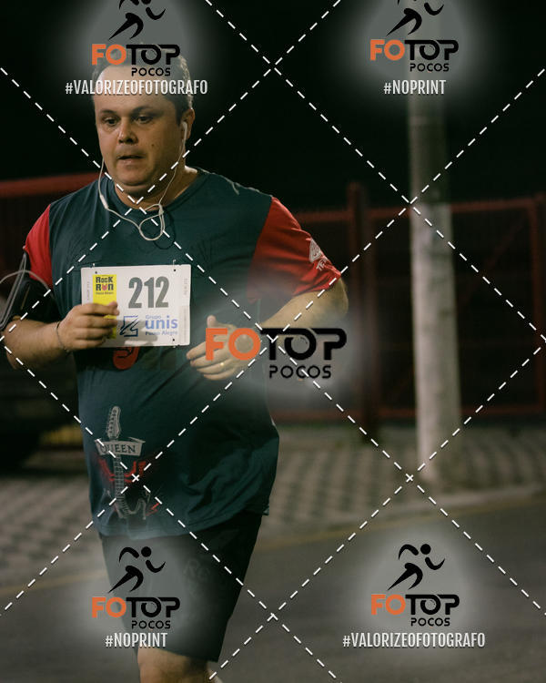 Buy your photos of the eventPA Rock Run - Corrida Noturna on Fotop