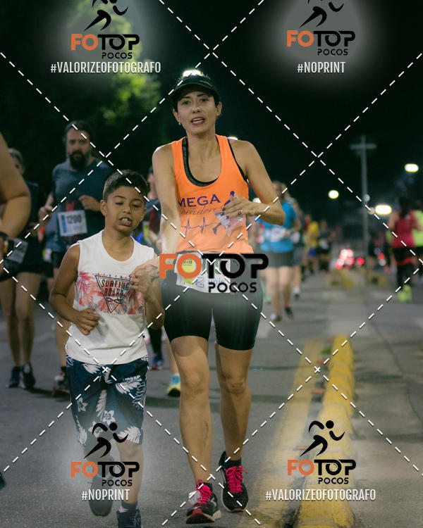 Buy your photos of the eventPA Rock Run - Corrida Noturna on Fotop