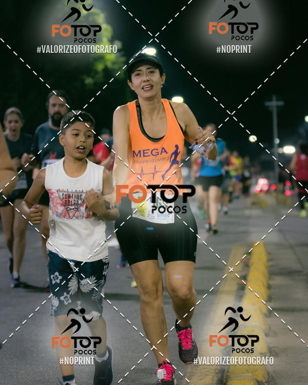 Buy your photos of the eventPA Rock Run - Corrida Noturna on Fotop