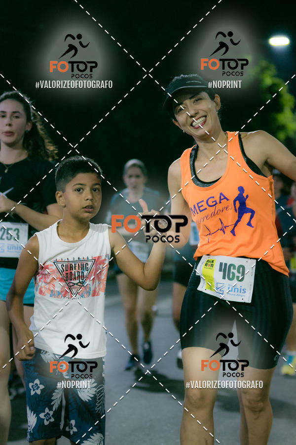 Buy your photos of the eventPA Rock Run - Corrida Noturna on Fotop