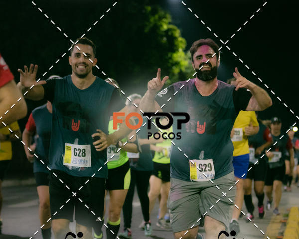 Buy your photos of the eventPA Rock Run - Corrida Noturna on Fotop