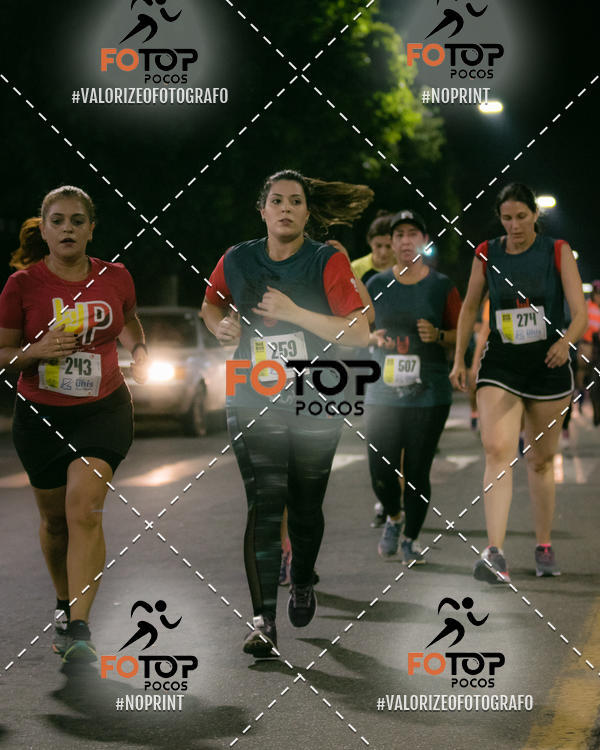 Buy your photos of the eventPA Rock Run - Corrida Noturna on Fotop